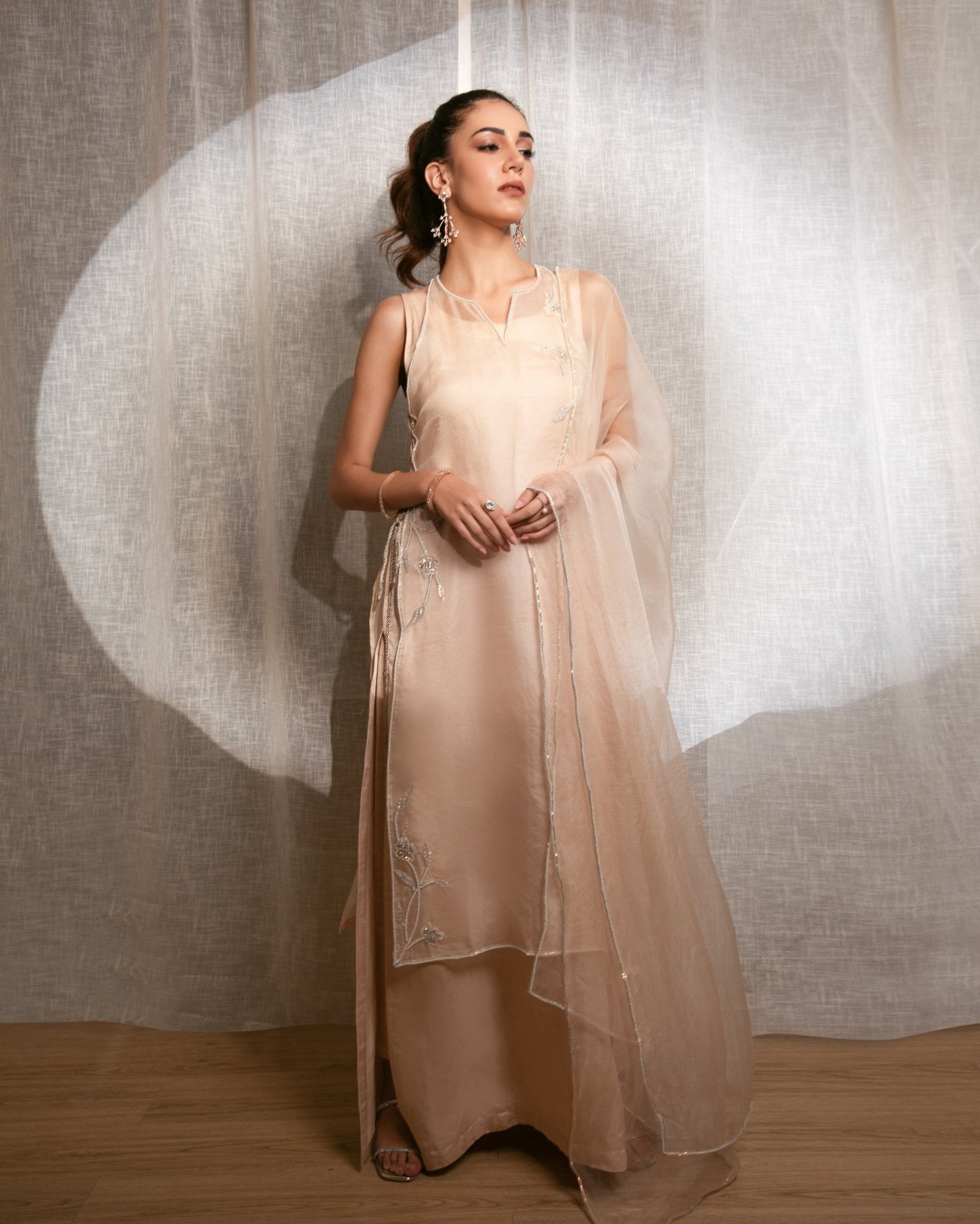 Golden Veil - AlifyaAnsari