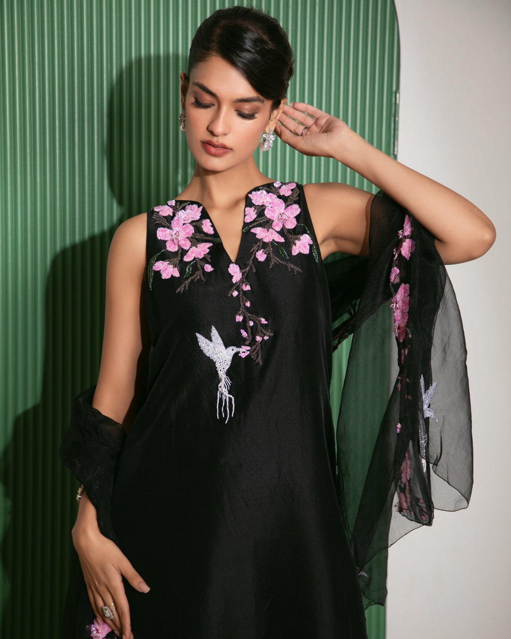 Sakura Noir Lite - AlifyaAnsari